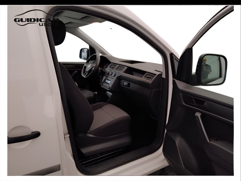 GuidiCar - VOLKSWAGEN INDUSTRIALI Caddy 4ª serie 2018 Caddy 4ª serie - Caddy 2.0 TDI 102 CV Furgone Business Usato